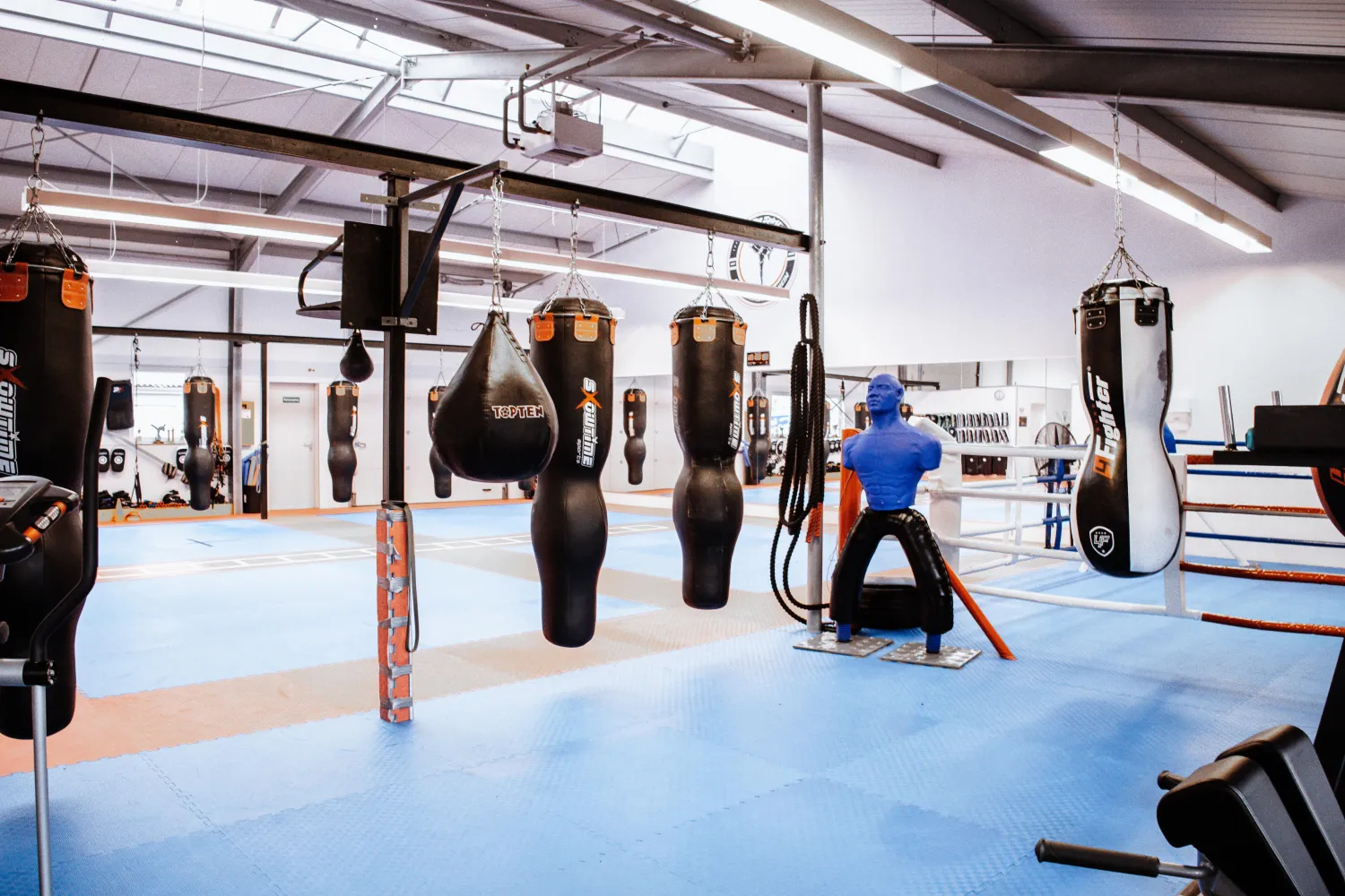 Fighting Spirit Neckarbischofsheim, Trainingsraum für Kampfsportarten